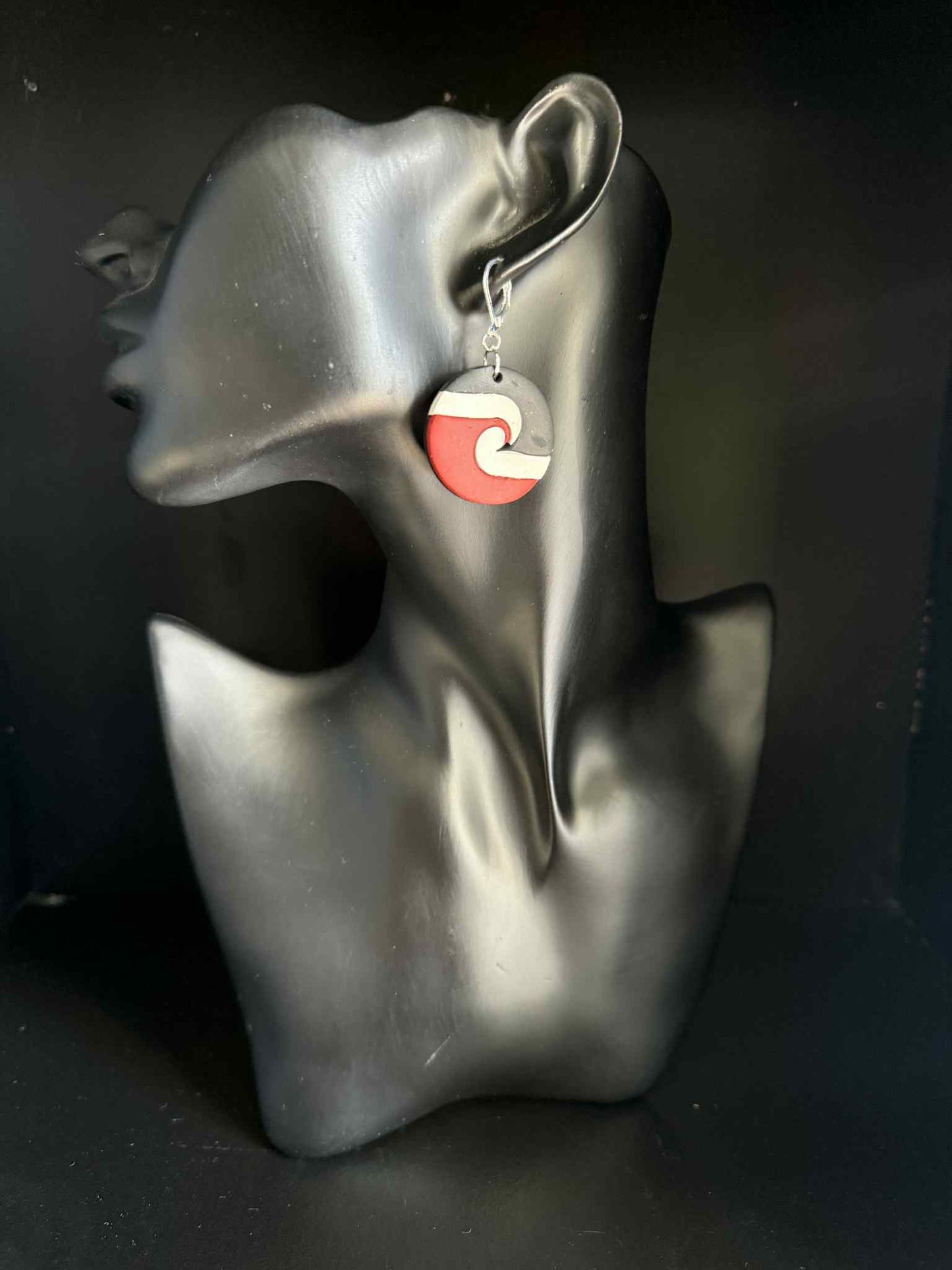 Round Tino Rangatiratanga Flag Earrings